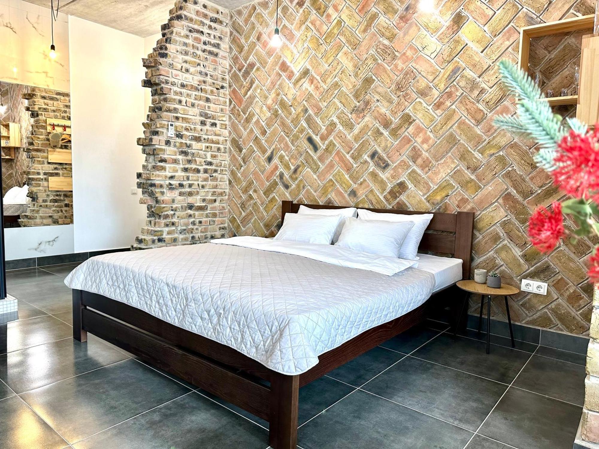 Comfortable Apartments With A Coffee Machine In The City Centre, Zlata Plaza Riwne Exterior foto