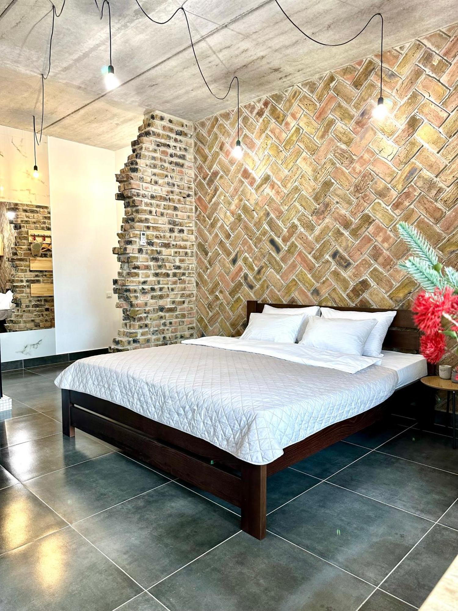 Comfortable Apartments With A Coffee Machine In The City Centre, Zlata Plaza Riwne Exterior foto