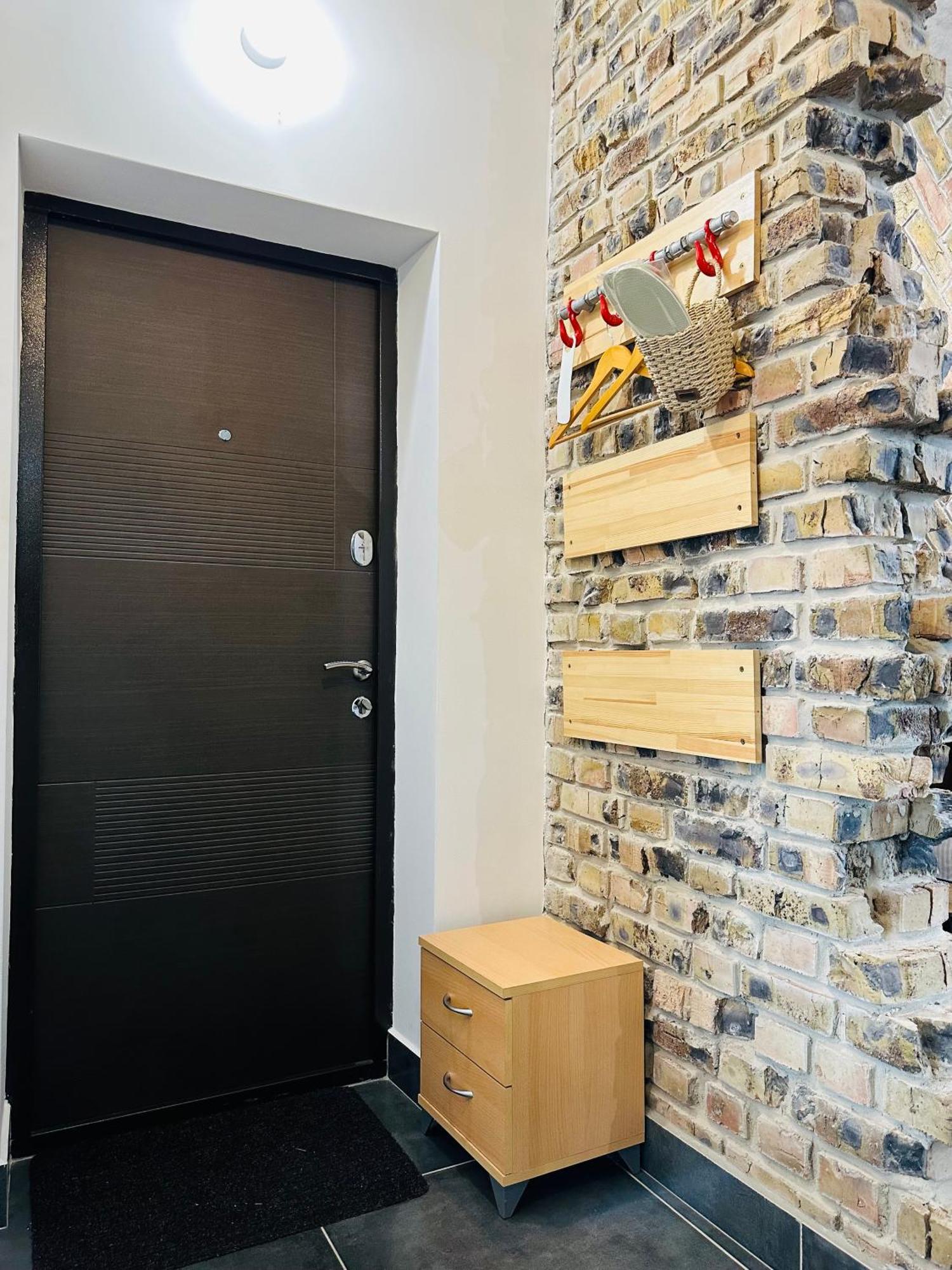 Comfortable Apartments With A Coffee Machine In The City Centre, Zlata Plaza Riwne Exterior foto